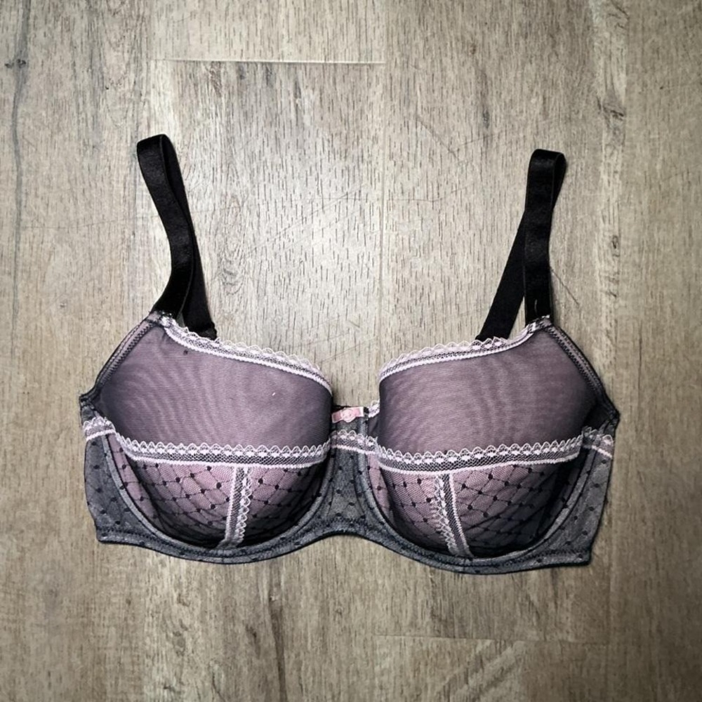 B.tempt'd Wacoal Mesh Polka Dot Bra Underwire Size 36DD Black Pink Lace